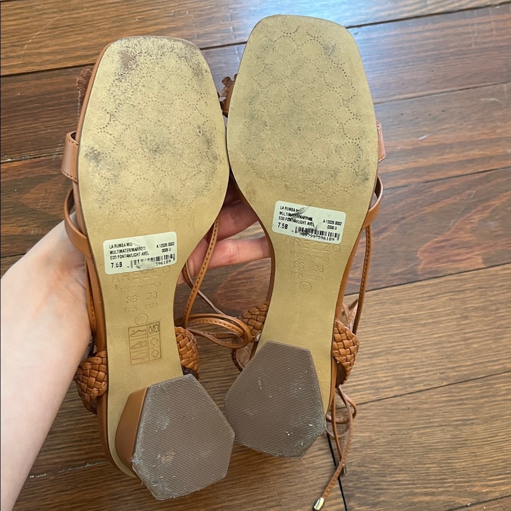 Arezzo Brown Ankle Wrap Heeled Sandal with Flower Detail Size 7.5 - Picture 6 of 7